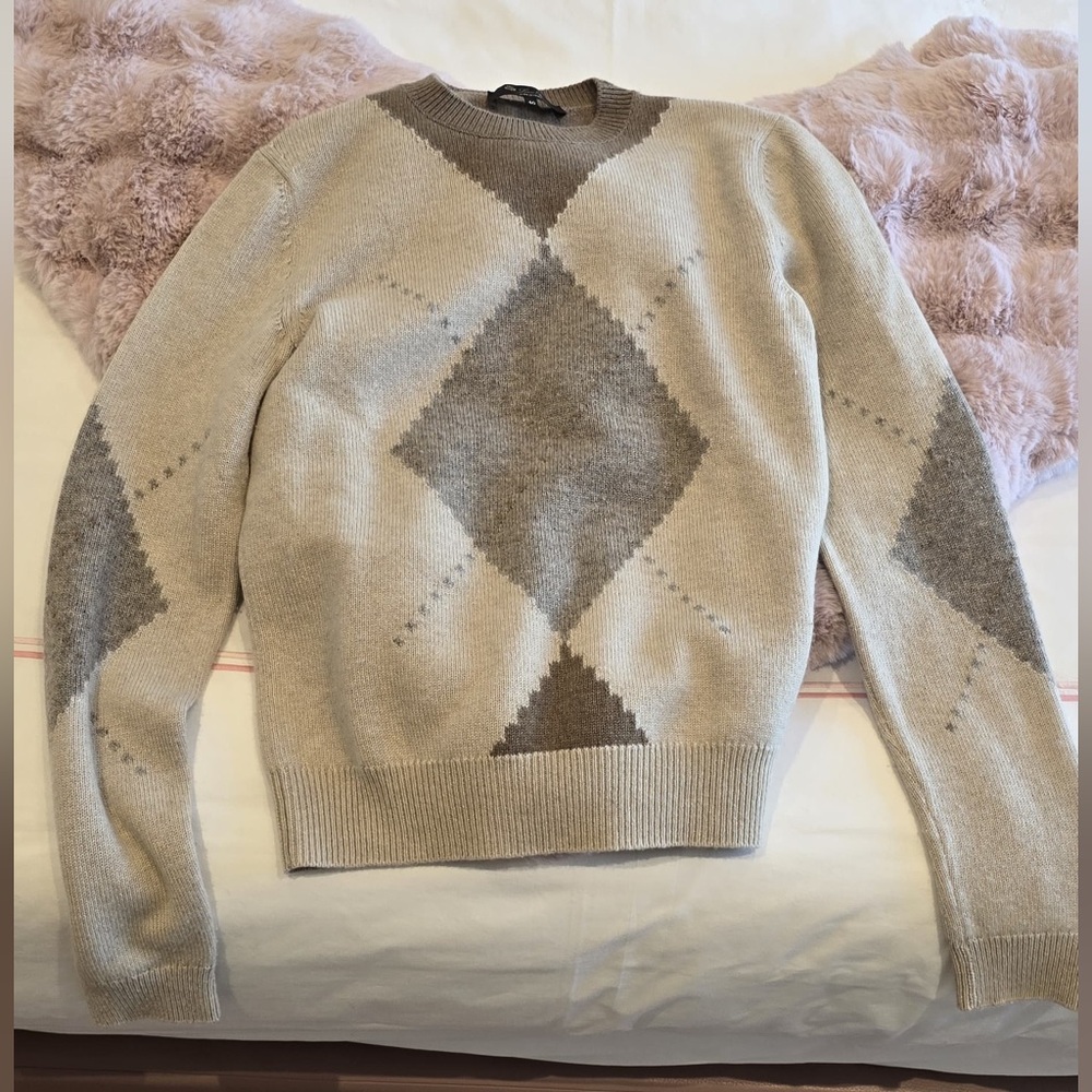 Loro Piana Cream and Gray Argyle Crewneck Sweater